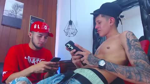 Snapshot of jhon_malo chatting on 09-24-25, 05:33 jhon_malo online show from 09-24-25, 05:33