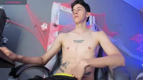 Snapshot of jhon_snow__ chatting on 10-15-25, 03:12 Jhon online show from 10-15-25, 03:12