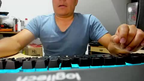 Snapshot of jhonatan_morales_s chatting on 10-16-25, 04:46 jhonatan_morales_s online show from 10-16-25, 04:46