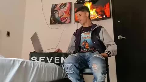 jhon online show from 02-06-25, 03:52