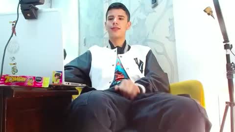 jhon online show from 10-16-25, 02:29