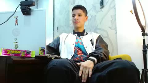 jhon online show from 10-17-25, 04:15