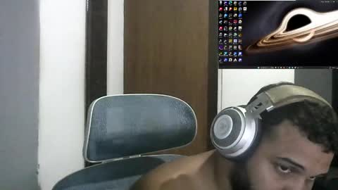 JhoniZi online show from 05-24-26, 05:01