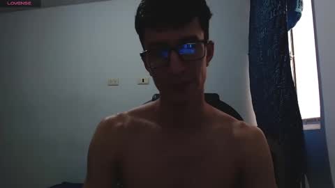 Jhonny independent model online show from 02-14-25, 10:58