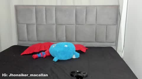 Snapshot of jhonny_macallan chatting on 02-01-25, 03:50 Jhonaiker online show from 02-01-25, 03:50