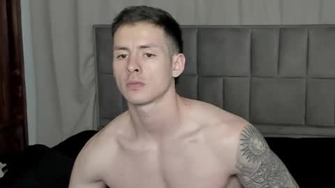 Snapshot of jhonny_macallan chatting on 09-09-25, 01:27 Jhonaiker online show from 09-09-25, 01:27