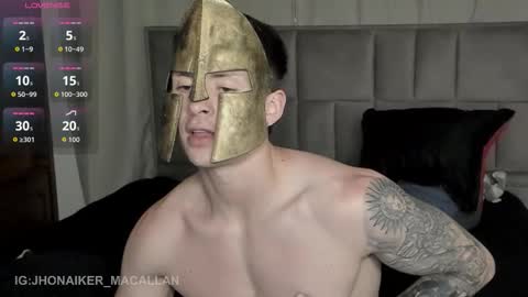 Snapshot of jhonny_macallan chatting on 10-22-25, 11:48 Jhonaiker online show from 10-22-25, 11:48