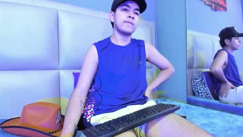 Jhonny online show from 11-05-25, 01:44