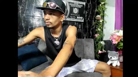 Snapshot of jhonson821 chatting on 11-18-25, 08:41 jhonson821 online show from 11-18-25, 08:41