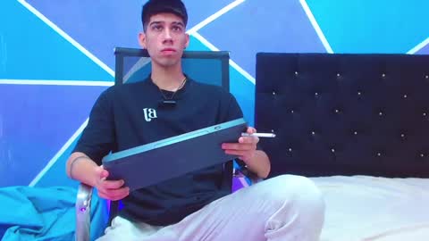 Snapshot of jhony_sex3 chatting on 02-07-25, 08:55 jhony_sex3 online show from 02-07-25, 08:55