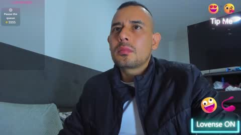 Jhony Alzate online show from 02-03-25, 01:30