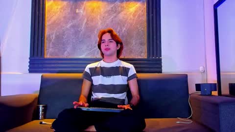 Snapshot of jhostin_1 chatting on 11-22-25, 08:41 jhostin_1 online show from 11-22-25, 08:41