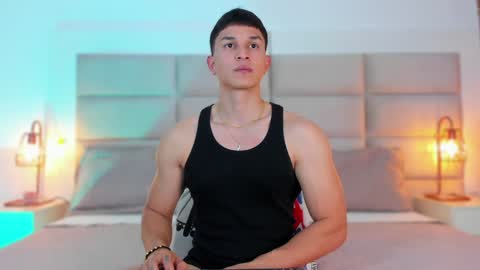 Jhosua Hunt online show from 12-26-24, 03:38