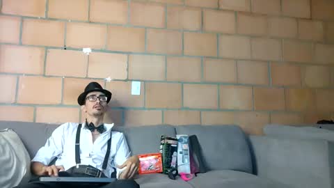 Jhosuamoore  online show from 02-25-26, 12:37