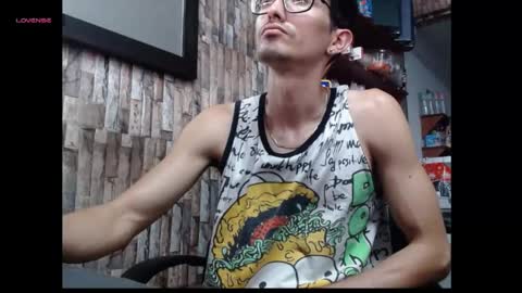 jhosuamoore2 online show from 04-30-26, 09:52