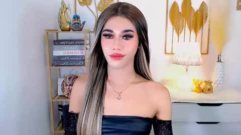 julie online show from 12-13-24, 04:33