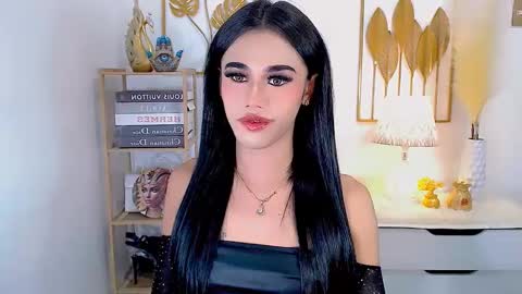 julie online show from 12-15-24, 01:46