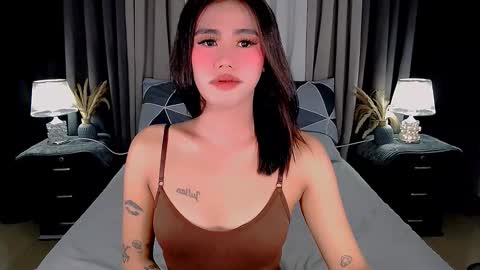 julie online show from 09-23-25, 04:26