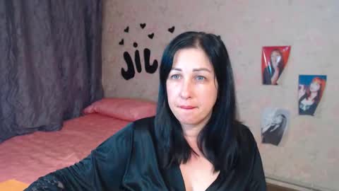 Snapshot of jill_stevens chatting on 10-19-25, 03:56 Jill online show from 10-19-25, 03:56