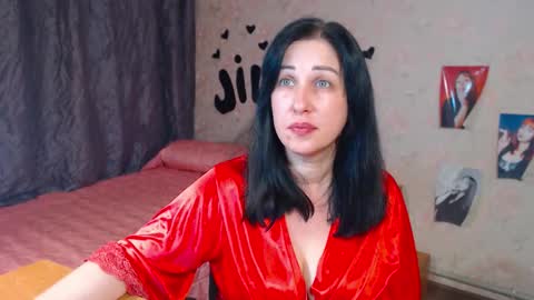 Snapshot of jill_stevens chatting on 10-25-25, 06:02 Jill online show from 10-25-25, 06:02