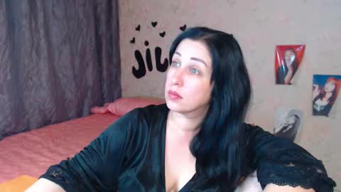 Snapshot of jill_stevens chatting on 11-14-25, 07:29 Jill online show from 11-14-25, 07:29