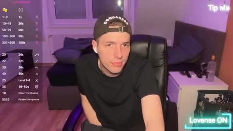 Jimmy online show from 04-08-26, 12:05