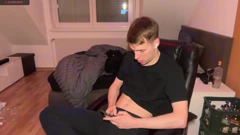 Jimmy online show from 04-10-26, 04:12