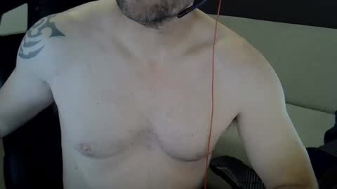 Jim online show from 05-18-26, 01:02
