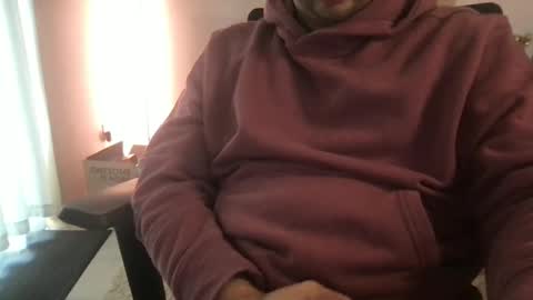 Snapshot of jimgot56 chatting on 12-26-24, 04:25 jimgot56 online show from 12-26-24, 04:25