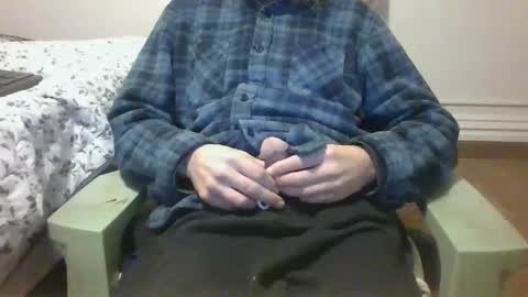 Snapshot of jimjayster chatting on 01-31-25, 05:42 jimjayster online show from 01-31-25, 05:42