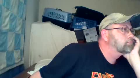 Snapshot of jimmie_trimble chatting on 12-14-25, 04:18 jimmie_trimble online show from 12-14-25, 04:18