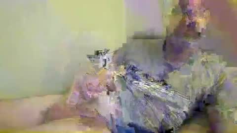 Snapshot of jimmielove2046 chatting on 01-26-25, 06:28 jimmielove2046 online show from 01-26-25, 06:28