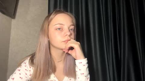 Steff online show from 12-04-25, 05:32