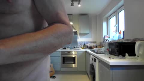 Jim Redgewell online show from 09-11-25, 04:07