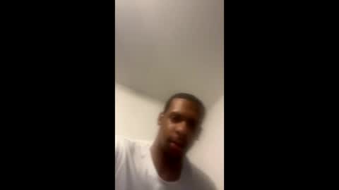 Snapshot of jimmytatto33 chatting on 01-17-25, 06:57 jimmytatto33 online show from 01-17-25, 06:57