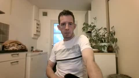 jin16000 online show from 04-28-26, 05:01