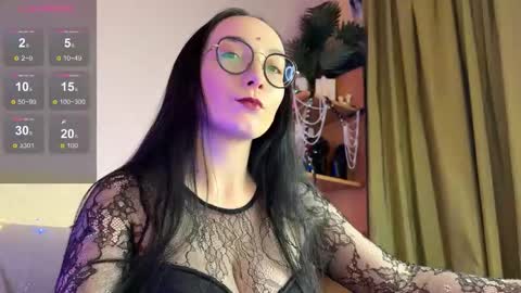 Snapshot of jinhee_noir chatting on 12-04-25, 02:48 Jinhee Noir online show from 12-04-25, 02:48