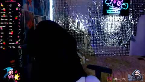 Snapshot of jinx_25 chatting on 12-05-25, 02:09 Jinx online show from 12-05-25, 02:09