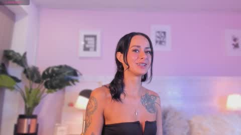 Snapshot of jinx_dh chatting on 11-21-25, 02:49 Jinx online show from 11-21-25, 02:49