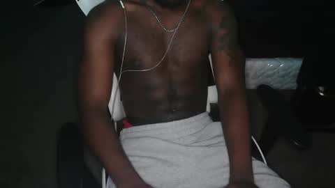 Snapshot of jinxbear1 chatting on 12-20-25, 04:30 Jinxbear1 online show from 12-20-25, 04:30