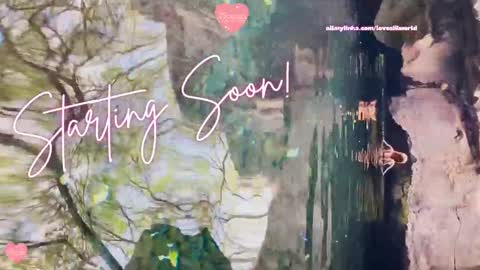 Snapshot of jinxy_loves chatting on 12-13-25, 10:48 jinxy loves online show from 12-13-25, 10:48