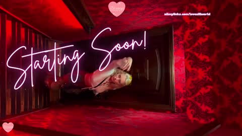 Snapshot of jinxy_loves chatting on 12-21-25, 09:44 jinxy loves online show from 12-21-25, 09:44