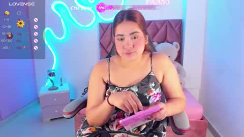 kim online show from 12-05-25, 02:03