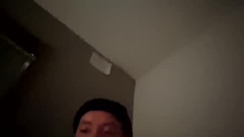 Snapshot of jizzle192 chatting on 12-05-25, 07:39 jizzle192 online show from 12-05-25, 07:39