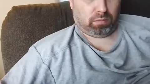 Snapshot of jj350ss chatting on 02-14-25, 05:25 jj350ss online show from 02-14-25, 05:25