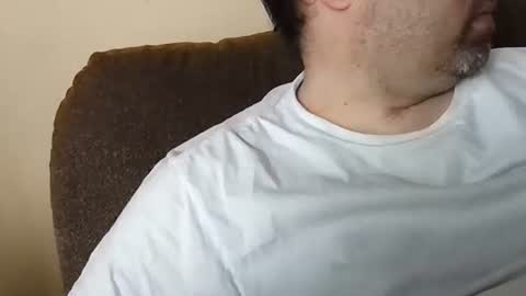 Snapshot of jj350ss chatting on 03-05-25, 03:40 jj350ss online show from 03-05-25, 03:40