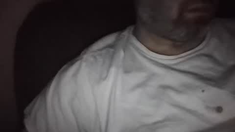 Snapshot of jj350ss chatting on 09-15-25, 04:34 jj350ss online show from 09-15-25, 04:34