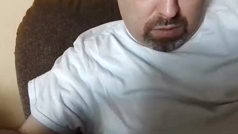 Snapshot of jj350ss chatting on 10-22-25, 03:34 jj350ss online show from 10-22-25, 03:34