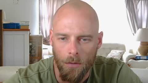 JamesJan van Rebel online show from 02-22-25, 01:35