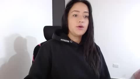 Julieta online show from 01-20-25, 08:52